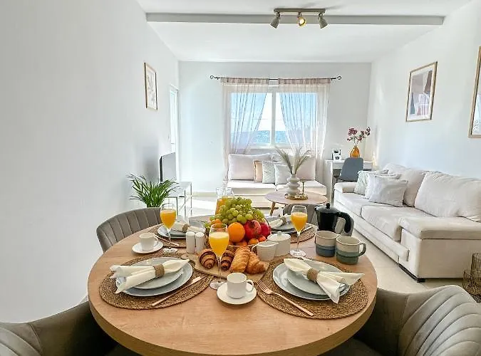 Two Bedroom Boho Chic At *