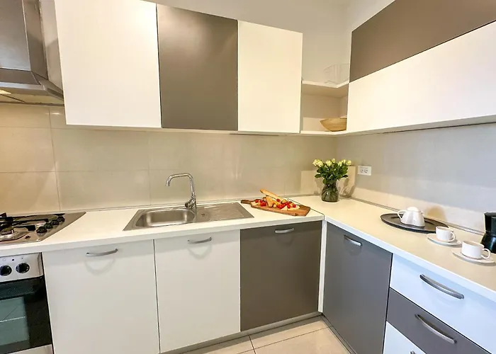 Two Bedroom Boho Chic At Apartman Mlini