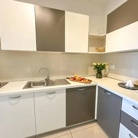 Two Bedroom Boho Chic At Apartment Mlini