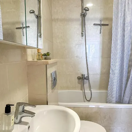 Apartment Two Bedroom Boho Chic At